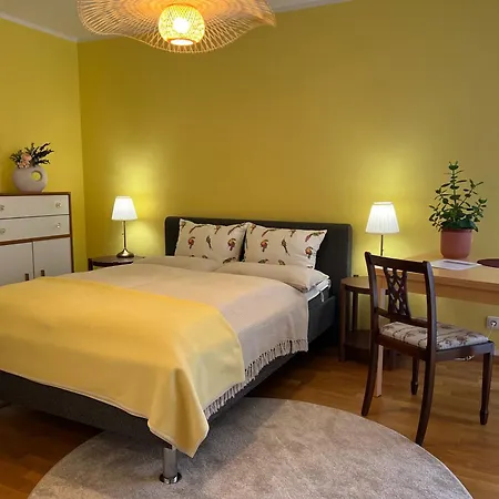 Kleiner Balkon In West Homestay Munich