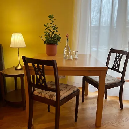 Kleiner Balkon In West Homestay