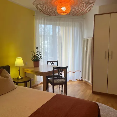 Kleiner Balkon In West *